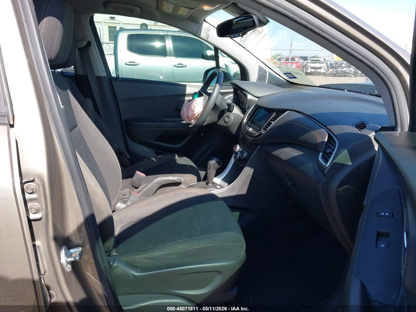 2022 Chevrolet Trax VIN KL7CJNSM4NB516152 IAAI salvage auction — RIGHT FRONT, Salvage (Texas), sold $1,625 on 2026-07-21 (photo 5)