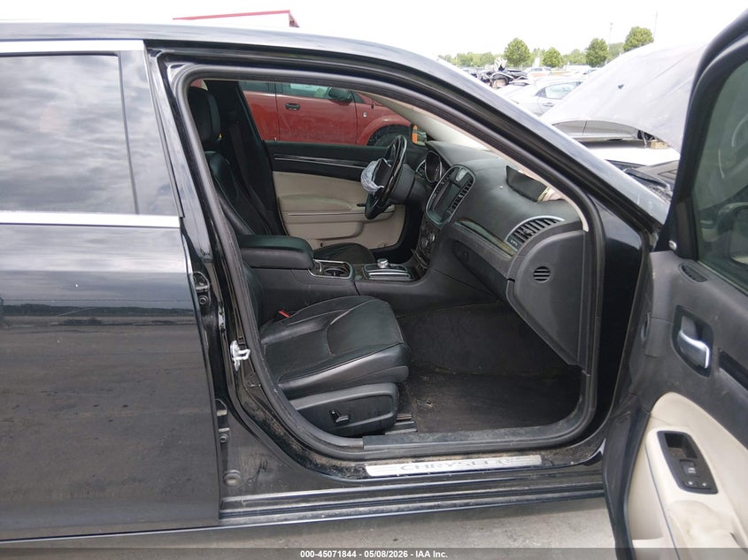 2017 Chrysler 300c VIN 2C3CCAEG4HH591168 IAAI salvage auction — FRONT END, Salvage (Illinois), sold $800 on 2026-07-07 (photo 5)