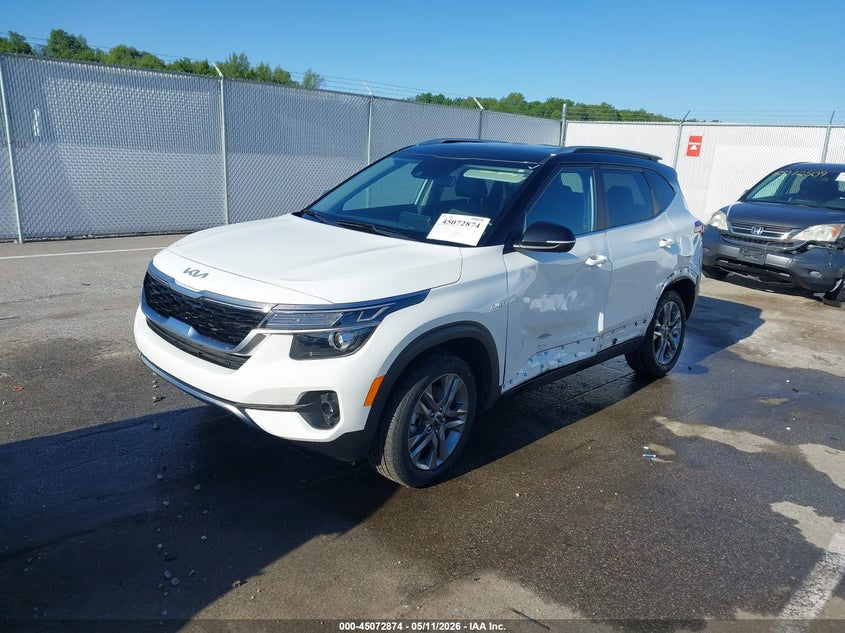 2022 Kia Seltos VIN KNDEUCAA9N7344864 IAAI salvage auction — LEFT SIDE, Salvage (Kentucky), sold $8,100 on 2026-07-30 (photo 2)
