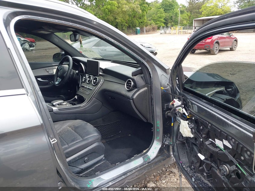 2019 Mercedes-benz Glc VIN WDC0G5EB6KF571280 IAAI salvage auction — SIDE, Salvage (Georgia), sold $11,100 on 2026-07-16 (photo 5)