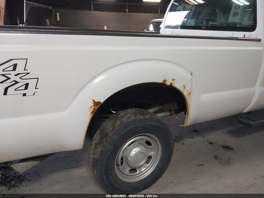 2016 Ford VIN 1FT8X3B69GEB06767 IAAI salvage auction — NORMAL WEAR, Sf97 (New York), sold $8,500 on 2026-07-31 (photo 6)