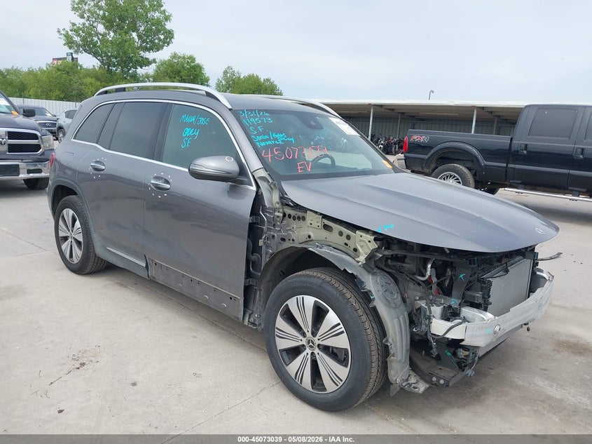 2023 Mercedes-benz VIN W1N9M0CBXPN053447 IAAI salvage auction — FRONT END, Original (Texas), sold $11,500 on 2026-07-16 (photo 1)