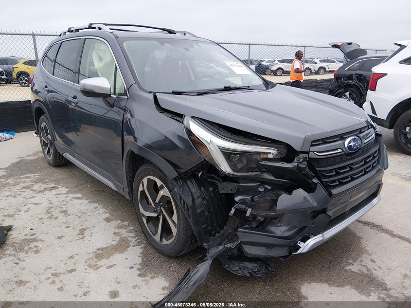 2023 Subaru Forester VIN JF2SKARC2PH504360 IAAI salvage auction — FRONT END, Original (Texas), sold $8,300 on 2026-07-30 (photo 1)
