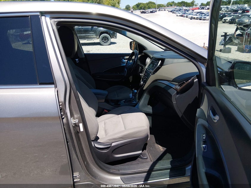 2018 Hyundai Santa fe VIN 5XYZT3LB9JG533117 IAAI salvage auction — SIDE, Salvage Title, sold $2,000 on 2026-07-31 (photo 5)
