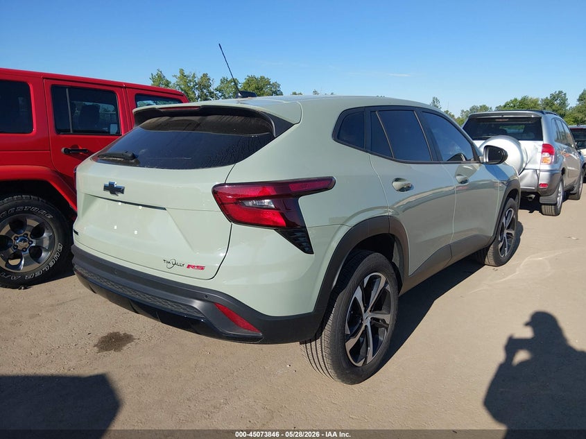 2024 Chevrolet Trax VIN KL77LGE22RC157790 IAAI salvage auction — HAIL, Salvage Title, sold $9,400 on 2026-07-09 (photo 4)