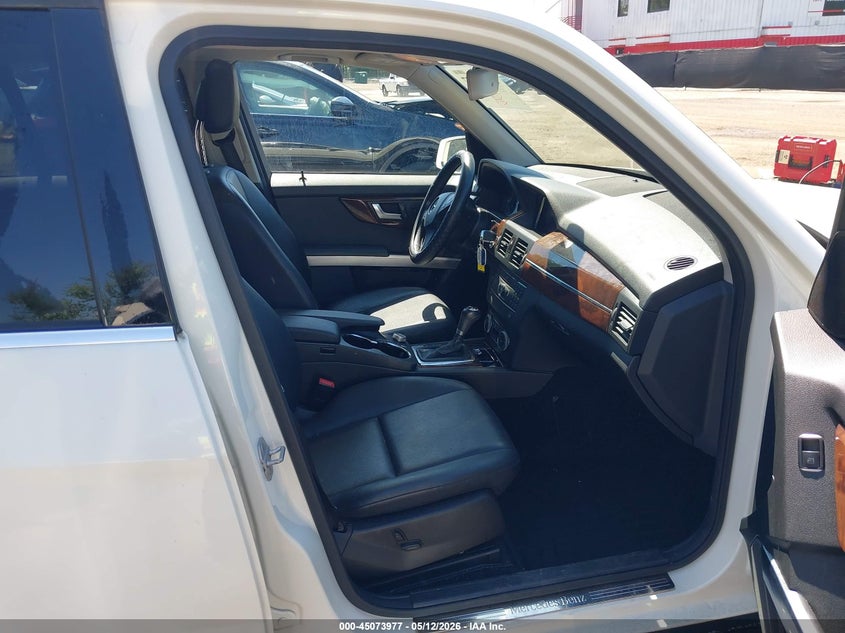 2012 Mercedes-benz Glk-klasse VIN WDCGG8HB4CF846206 IAAI salvage auction — FRONT END, Salvage - 75% Or Less (Maryland), sold $3,325 on 2026-07-15 (photo 5)