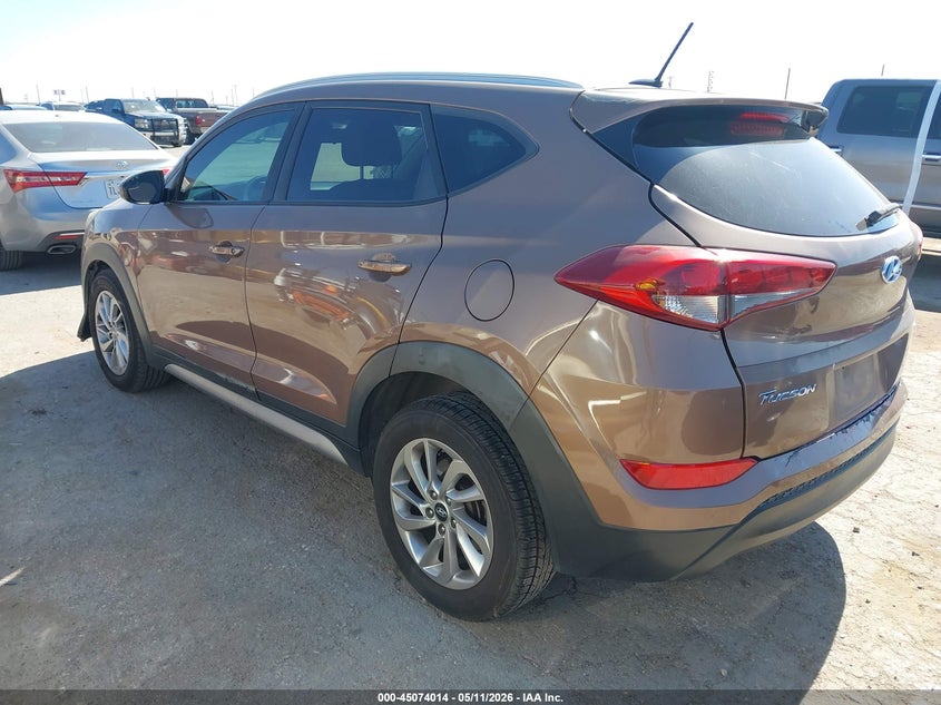 2017 Hyundai Tucson VIN KM8J3CA45HU272378 IAAI salvage auction — RIGHT FRONT, Original (Texas), sold $2,500 on 2026-07-07 (photo 3)