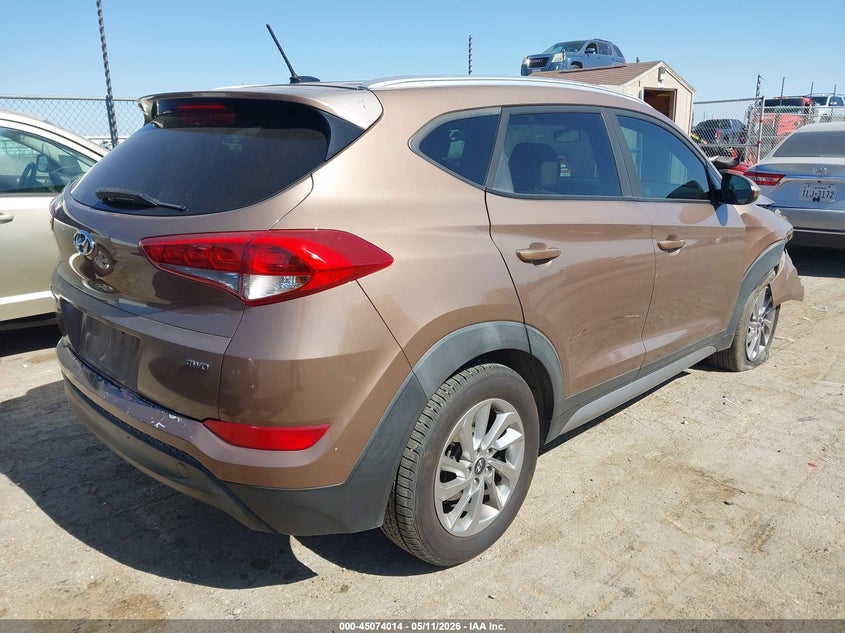 2017 Hyundai Tucson VIN KM8J3CA45HU272378 IAAI salvage auction — RIGHT FRONT, Original (Texas), sold $2,500 on 2026-07-07 (photo 4)