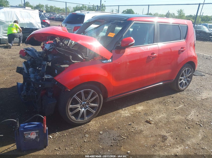 2019 Kia Soul VIN KNDJX3AAXK7656578 IAAI salvage auction — FRONT & REAR, Salvage (Ohio), sold $500 on 2026-07-16 (photo 2)