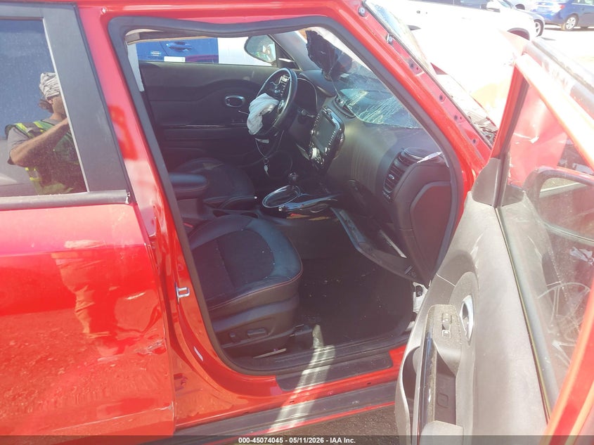 2019 Kia Soul VIN KNDJX3AAXK7656578 IAAI salvage auction — FRONT & REAR, Salvage (Ohio), sold $500 on 2026-07-16 (photo 5)
