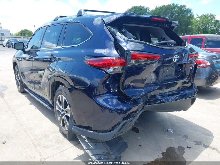 2021 Toyota Highlander VIN 5TDGZRAH6MS033598 IAAI salvage auction — REAR END, Original (Texas), sold $13,950 on 2026-07-07 (photo 3)