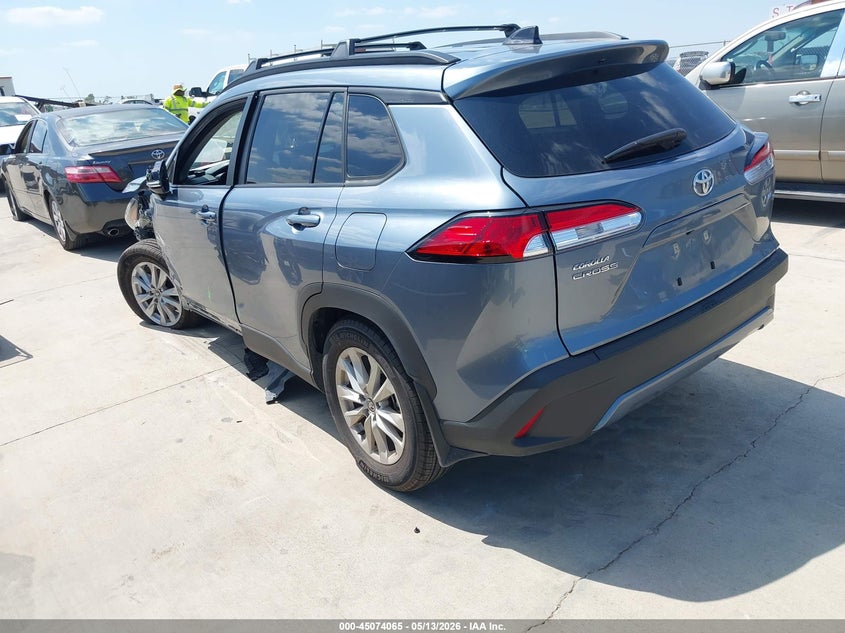 2025 Toyota Corolla cross VIN 7MUCAAAG6SV150499 IAAI salvage auction — FRONT END, Salvage (Texas), sold $7,800 on 2026-07-10 (photo 3)