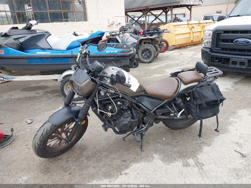 2023 Honda Cm VIN MLHPC561XP5601378 IAAI salvage auction — RIGHT SIDE, Salvage (New Hampshire), sold $825 on 2026-07-21 (photo 2)