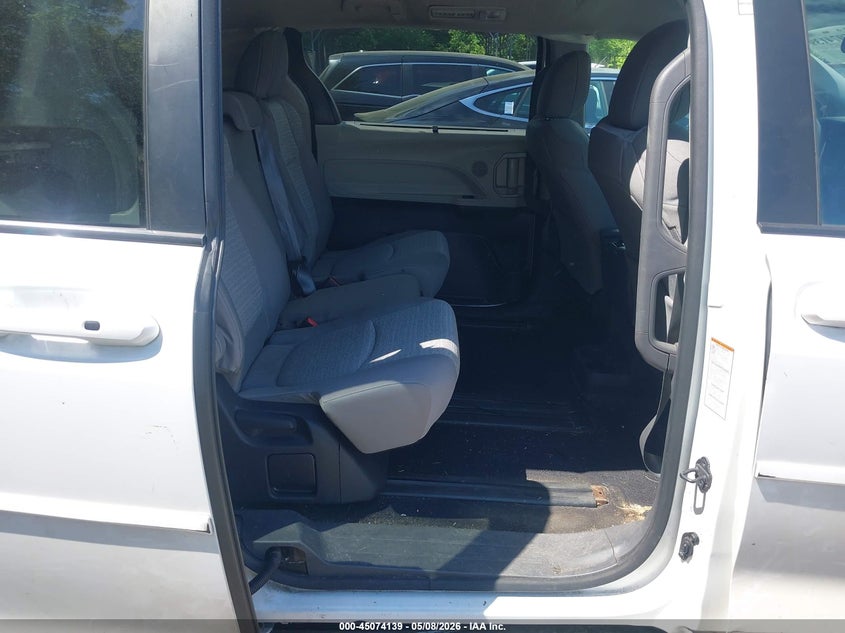 2023 Toyota Sienna VIN 5TDKRKECXPS149083 IAAI salvage auction — FRONT END, Salvage - Greater Than 75% (Maryland), sold $8,700 on 2026-07-10 (photo 8)