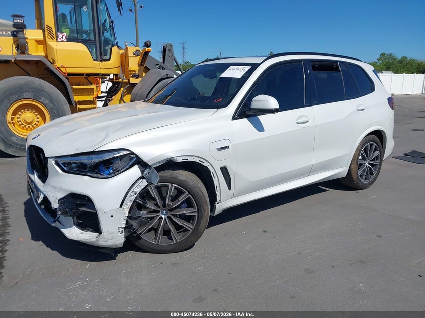2023 BMW VIN 5UXTA6C05P9N44359 IAAI salvage auction — FRONT END, Rebuildable (Florida), sold $33,500 on 2026-07-20 (photo 2)