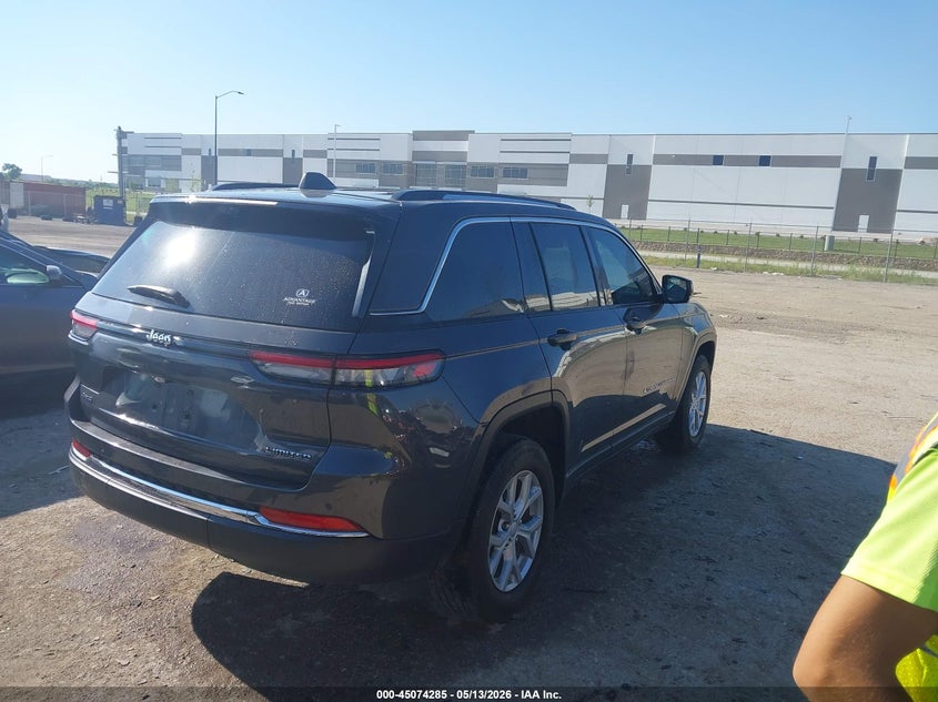 2023 Jeep Grand cherokee VIN 1C4RJHBG8PC661751 IAAI salvage auction — HAIL, Original (Texas), sold $16,500 on 2026-08-11 (photo 4)