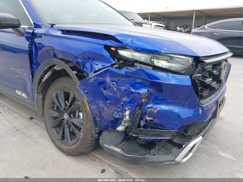 2024 Honda Cr-v VIN 7FARS6H98RE031359 IAAI salvage auction — SIDE, Original (Texas), sold $9,400 on 2026-07-29 (photo 6)