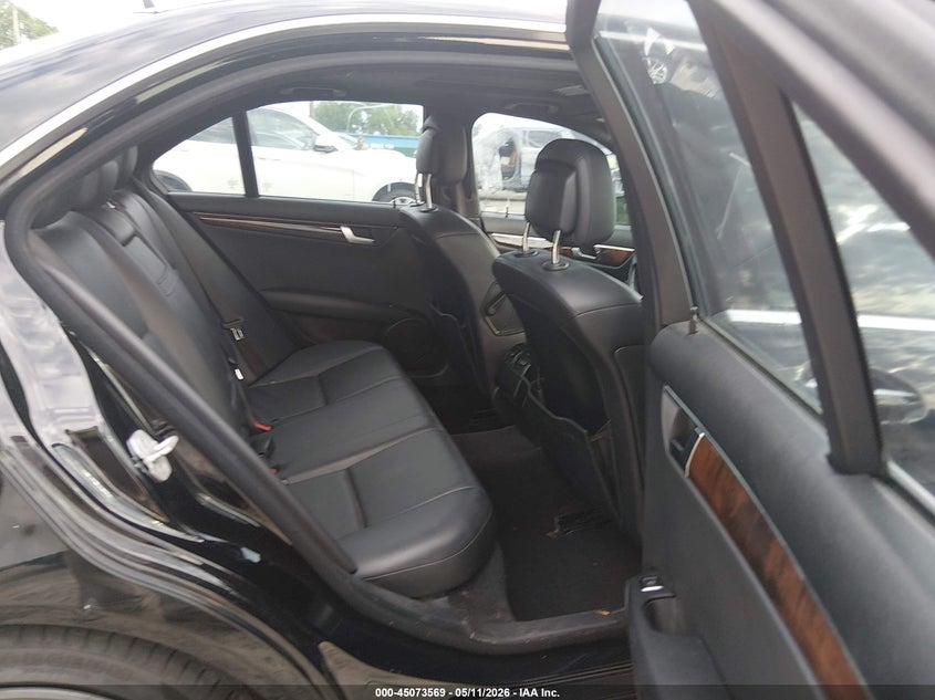 2014 Mercedes-benz C-klasse VIN WDDGF4HB7EA955766 IAAI salvage auction — FRONT END, Salvage (Idaho), sold $25 on 2026-07-30 (photo 8)