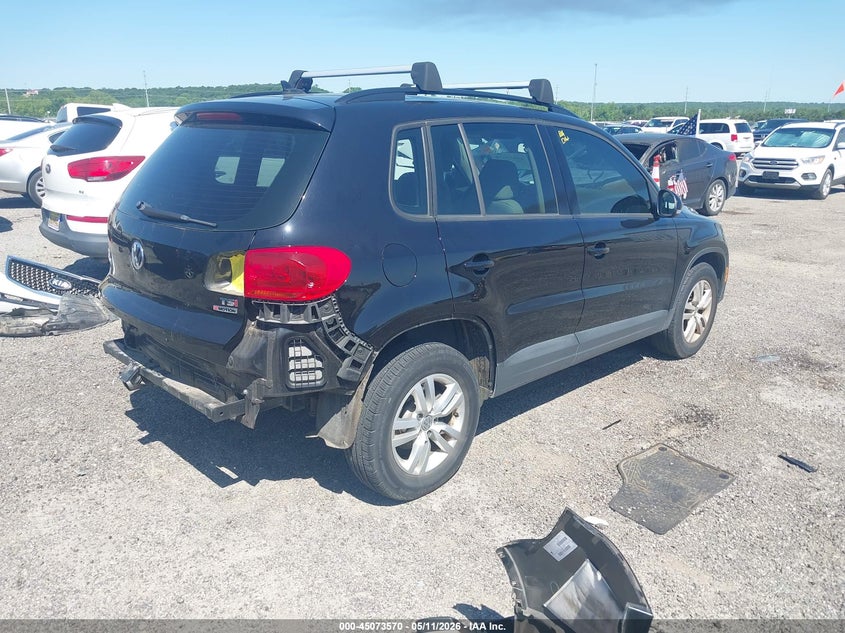 2017 Volkswagen Tiguan VIN WVGBV7AX1HK028142 IAAI salvage auction — REAR END, Clear (Oklahoma), sold $2,250 on 2026-07-07 (photo 4)