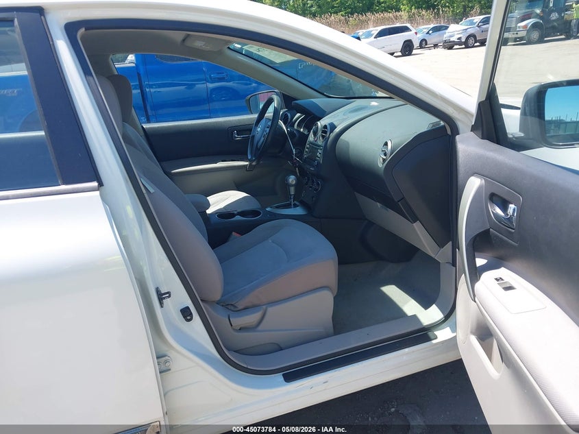 2014 Nissan Rogue VIN JN8AS5MV7EW202974 IAAI salvage auction — REAR END, Salvage - Greater Than 75% (Maryland), sold $25 on 2026-07-30 (photo 5)