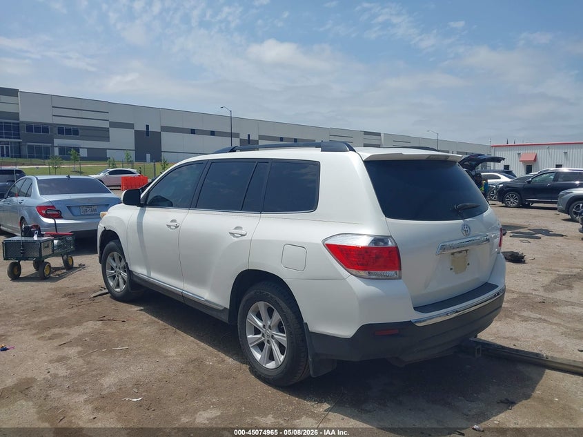 2013 Toyota Highlander VIN 5TDZK3EH1DS101147 IAAI salvage auction — RIGHT FRONT, Original (Texas), sold $2,400 on 2026-07-21 (photo 3)