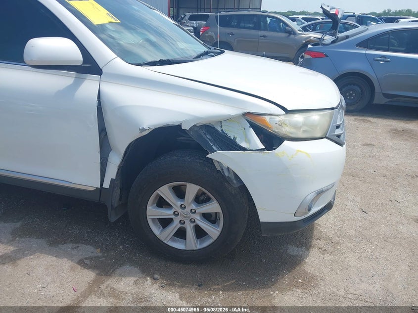 2013 Toyota Highlander VIN 5TDZK3EH1DS101147 IAAI salvage auction — RIGHT FRONT, Original (Texas), sold $2,400 on 2026-07-21 (photo 6)