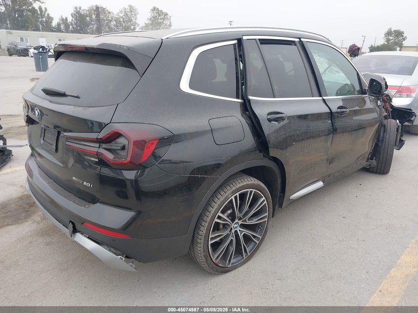 2024 BMW X3 VIN 5UX43DP09R9W02022 IAAI salvage auction — ROLLOVER, Salvage (California), sold $4,400 on 2026-07-15 (photo 4)