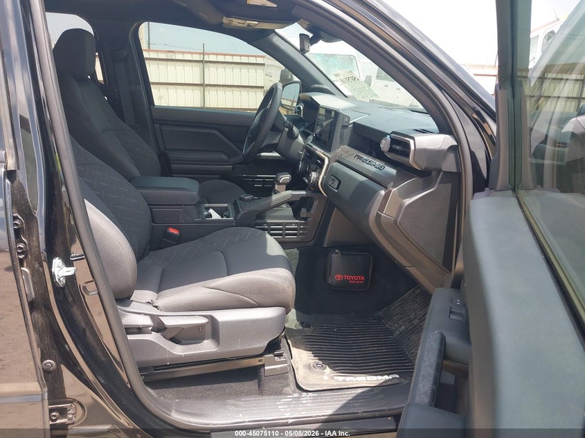 2025 Toyota Tacoma VIN 3TYLB5JN0ST085294 IAAI salvage auction — FRONT END, Original (Texas), sold $15,600 on 2026-07-30 (photo 5)