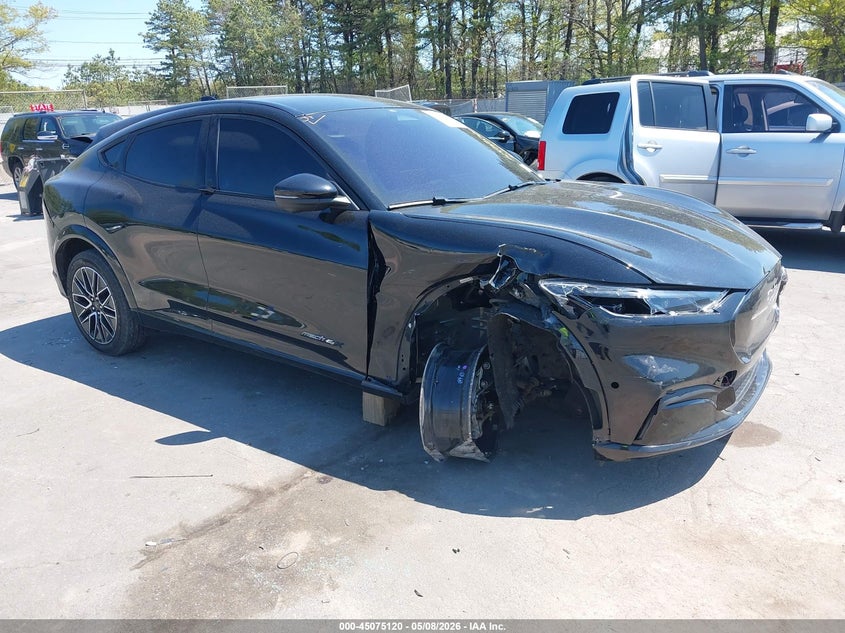 2024 Ford Mustang mach-e VIN 3FMTK3SU7RMA13696 — IAAI salvage auction photo