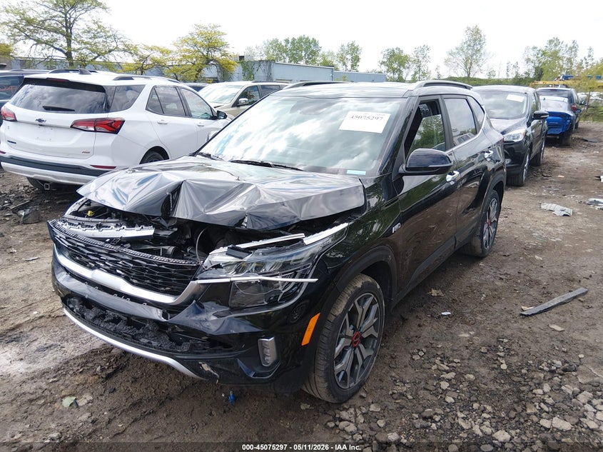 2023 Kia Seltos VIN KNDETCA26P7455029 IAAI salvage auction — FRONT & REAR, Salvage (Ohio), sold $4,400 on 2026-07-07 (photo 2)