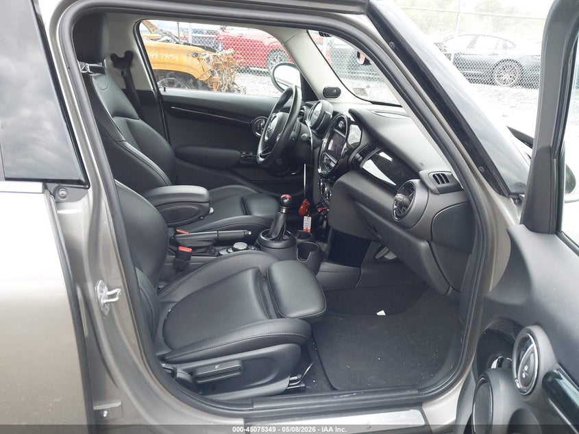 2019 Mini Hard top VIN WMWXU3C50K2B64965 IAAI salvage auction — RIGHT FRONT, Salvage Title, sold $2,650 on 2026-07-15 (photo 5)
