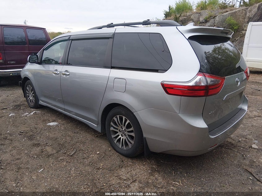 2020 Toyota Sienna VIN 5TDYZ3DC0LS043432 IAAI salvage auction — FRONT END, Salvage (Massachusetts), sold $8,575 on 2026-07-24 (photo 3)
