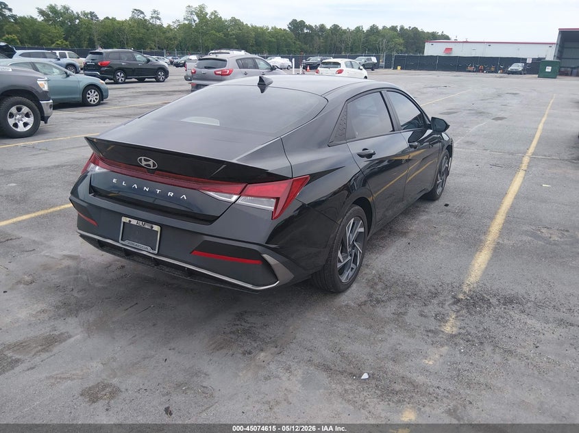 2025 Hyundai Elantra VIN KMHLM4DG0SU951189 IAAI salvage auction — LEFT FRONT, Salvage (South Carolina), sold $4,800 on 2026-07-08 (photo 4)