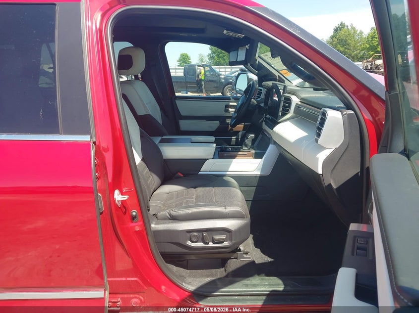 2024 Toyota Sequoia VIN 7SVAAABA3RX044906 IAAI salvage auction — FRONT END, Wait Title, sold $23,600 on 2026-10-19 (photo 5)