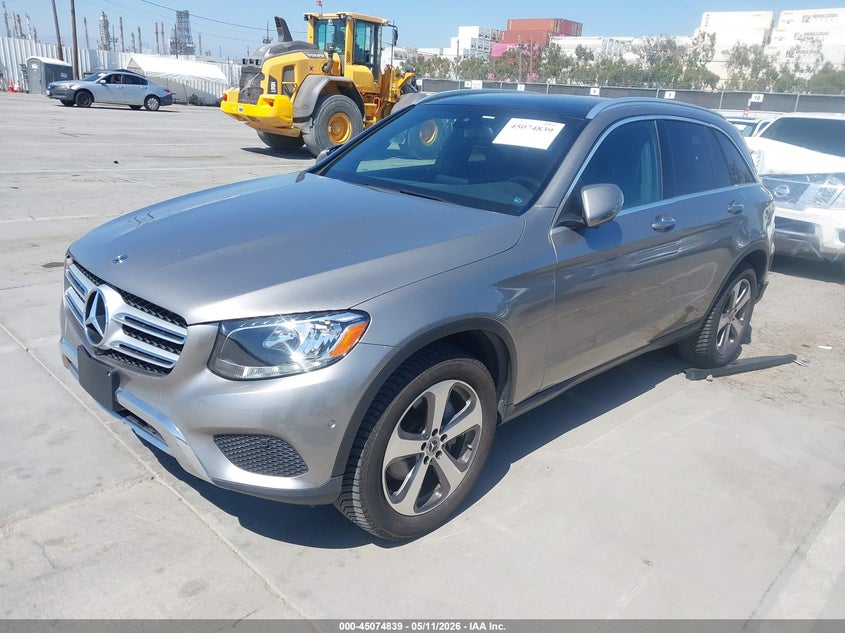 2019 Mercedes-benz VIN WDC0G4JB8KV127890 IAAI salvage auction — REAR END, Salvage (California), sold $8,600 on 2026-08-05 (photo 2)