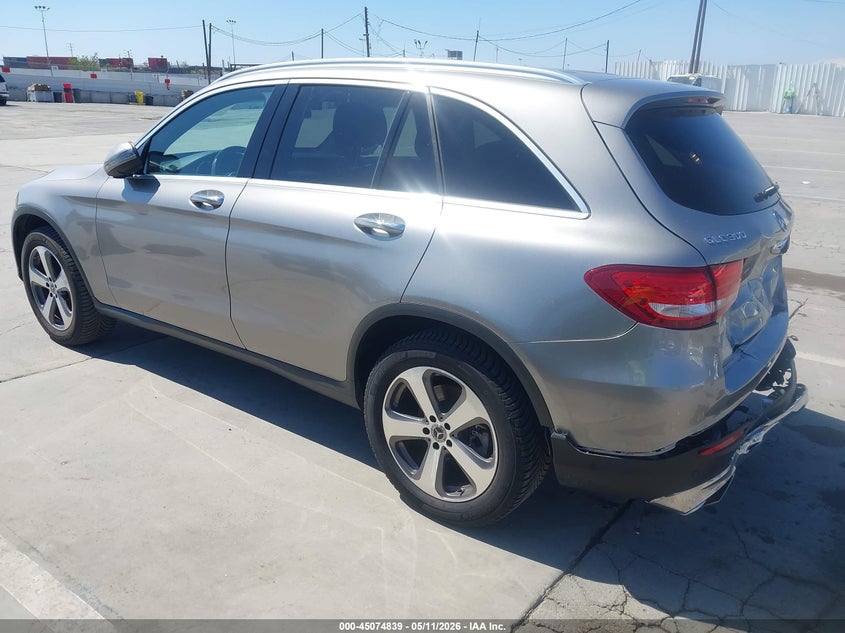 2019 Mercedes-benz VIN WDC0G4JB8KV127890 IAAI salvage auction — REAR END, Salvage (California), sold $8,600 on 2026-08-05 (photo 3)
