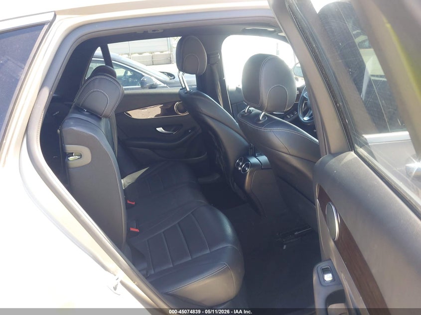 2019 Mercedes-benz VIN WDC0G4JB8KV127890 IAAI salvage auction — REAR END, Salvage (California), sold $8,600 on 2026-08-05 (photo 8)