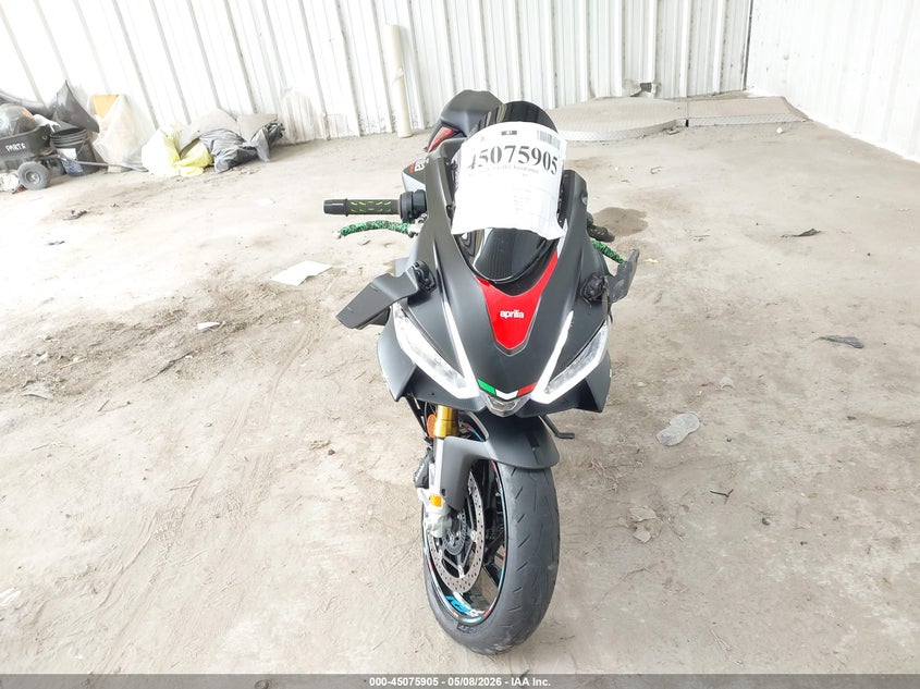 2025 Aprilia Rs VIN ZD4KSUG08SS003739 IAAI salvage auction — LEFT FRONT, Salvage (Texas), sold $3,650 on 2026-07-29 (photo 5)