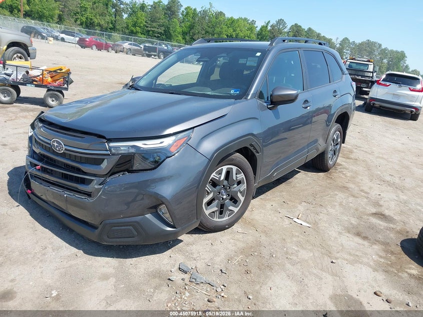 2025 Subaru Forester VIN JF2SLDDCXSH547892 IAAI salvage auction — SIDE, Salvage (Virginia), sold $5,125 on 2026-07-17 (photo 2)