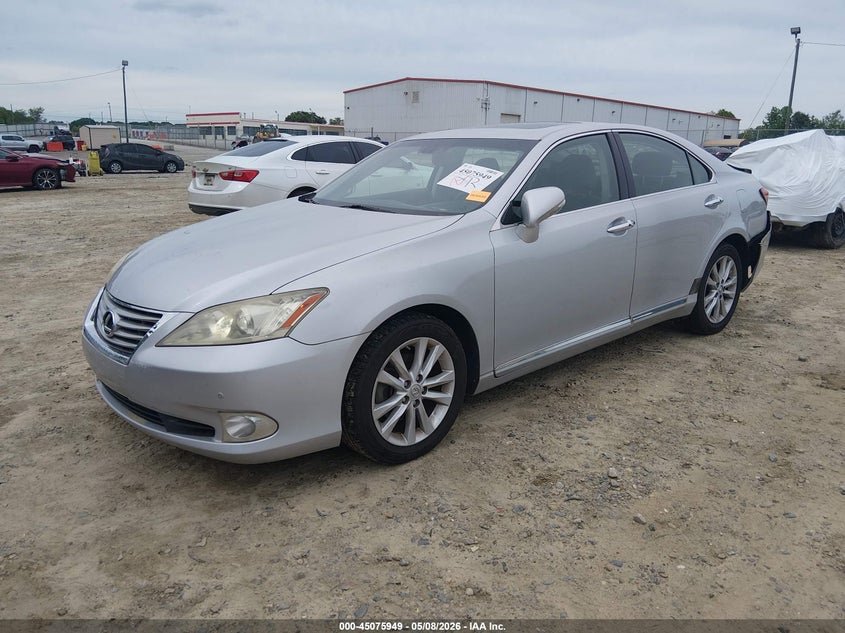 2010 Lexus ES VIN JTHBK1EG9A2375601 IAAI salvage auction — REAR END, Salvage (Georgia), sold $750 on 2026-07-10 (photo 2)