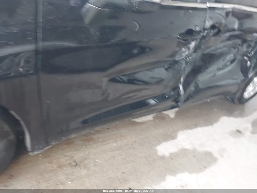 2026 Chrysler Pacifica VIN 2C4RC1BG5TR152753 IAAI salvage auction — LEFT SIDE, Salvage (Texas), sold $9,200 on 2026-07-31 (photo 6)