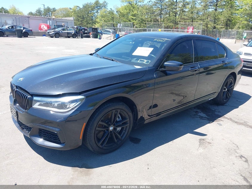 2018 BMW 7er VIN WBA7F2C54JB238713 IAAI salvage auction — WATER/FLOOD, Mv-907A (New York), sold $5,850 on 2026-08-18 (photo 2)