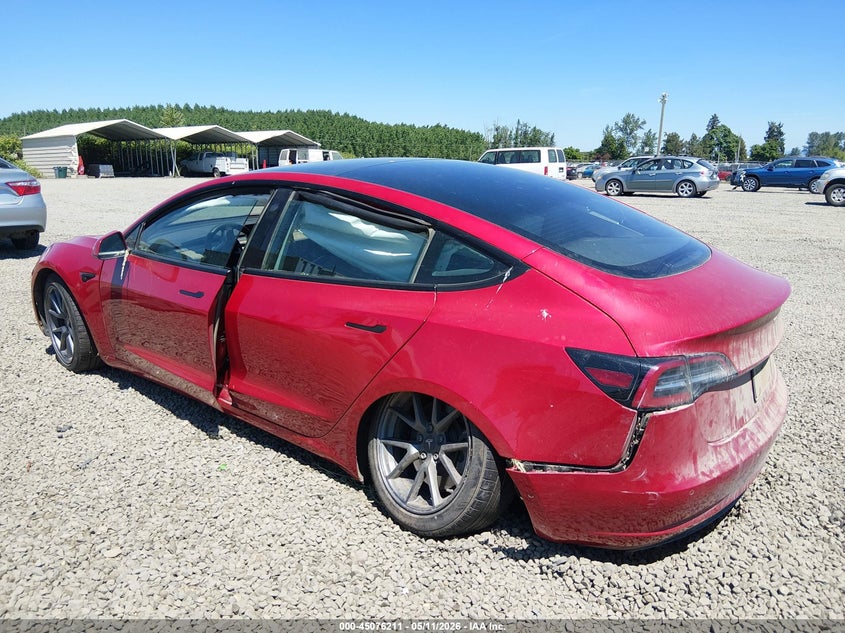 2021 Tesla Model 3 VIN 5YJ3E1EB4MF875443 IAAI salvage auction — RIGHT FRONT, Salvage (Oregon), sold $4,150 on 2026-07-30 (photo 3)
