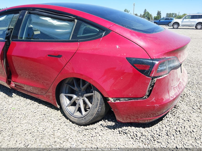 2021 Tesla Model 3 VIN 5YJ3E1EB4MF875443 IAAI salvage auction — RIGHT FRONT, Salvage (Oregon), sold $4,150 on 2026-07-30 (photo 6)