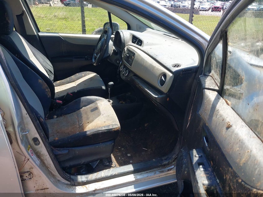 2013 Toyota Yaris VIN JTDKTUD37DD549575 IAAI salvage auction — FRONT END, Salvage (North Carolina), sold $25 on 2026-07-30 (photo 5)