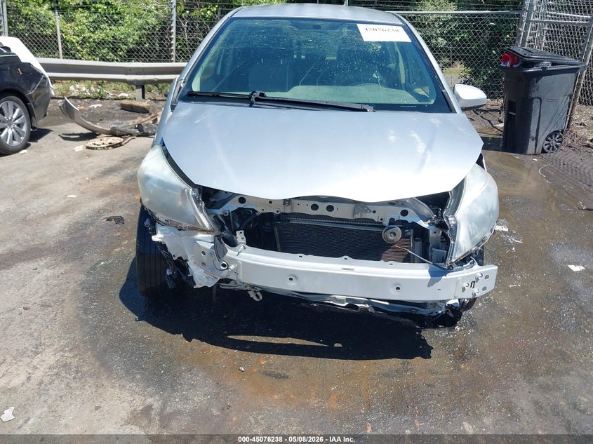 2013 Toyota Yaris VIN JTDKTUD37DD549575 IAAI salvage auction — FRONT END, Salvage (North Carolina), sold $25 on 2026-07-30 (photo 6)