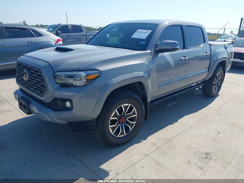 2020 Toyota Tacoma VIN 5TFAZ5CN3LX095017 IAAI salvage auction — REAR END, Original (Texas), sold $22,725 on 2026-07-10 (photo 2)