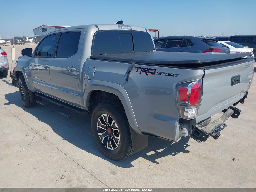 2020 Toyota Tacoma VIN 5TFAZ5CN3LX095017 IAAI salvage auction — REAR END, Original (Texas), sold $22,725 on 2026-07-10 (photo 3)