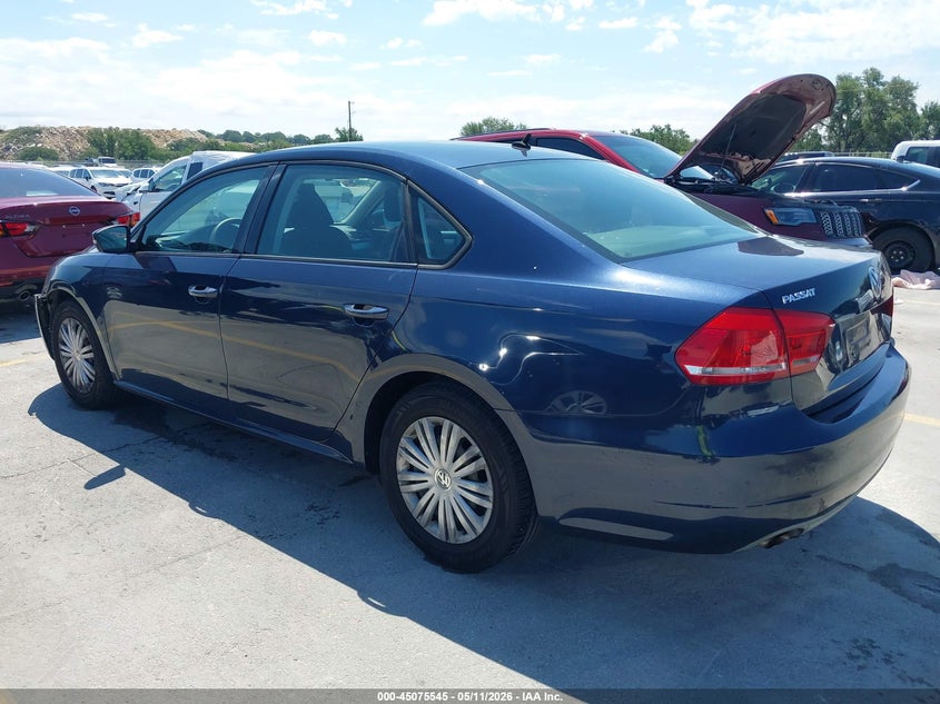 2014 Volkswagen Passat VIN 1VWAP7A30EC012315 IAAI salvage auction — RIGHT FRONT, Original (Texas), sold $925 on 2026-07-09 (photo 3)