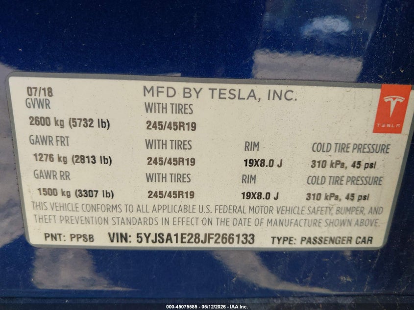 2018 Tesla Model s VIN 5YJSA1E28JF266133 IAAI salvage auction — LEFT REAR, Salvage (Massachusetts), sold $2,050 on 2026-07-30 (photo 9)
